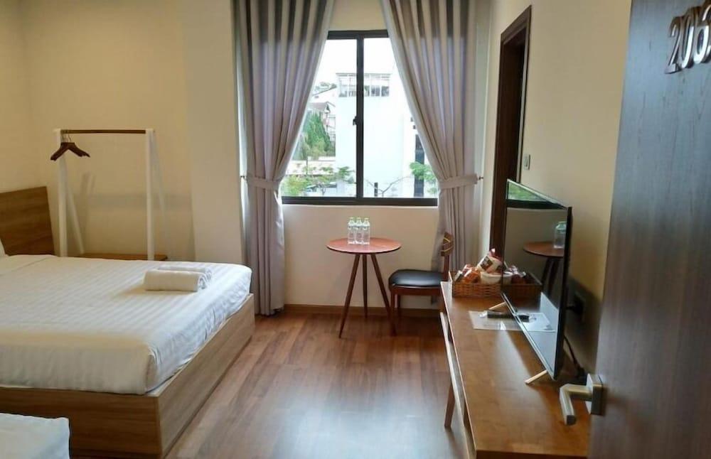 Ivy Hotel Dalat Luaran gambar